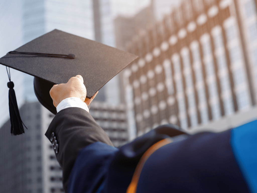 Admisión en las ramas económicas de la universidad